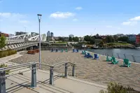 View 32