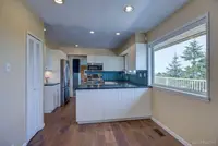 View 16