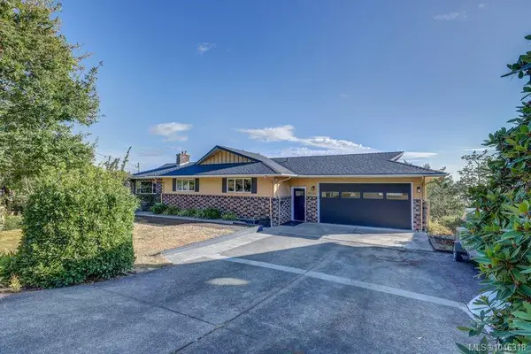 3628 Overlook Dr, Nanaimo BC V9T 1M6 - 3 bed, 3.0 bath in Nanaimo