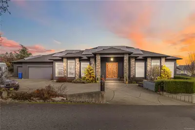 532 Sentinel Dr, Mill Bay BC V8H 1H7