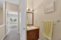 View 32