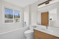 View 32