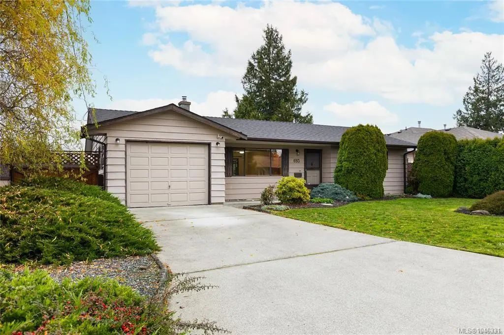 693 Wedgewood Cres, Parksville BC V9P 1B6