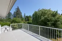 View 16