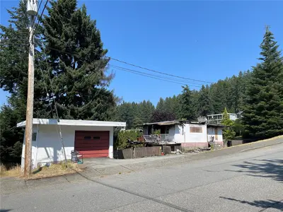 2502 16th Ave, Port Alberni BC V9Y 3A3