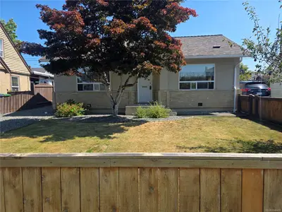 3871 Anderson Ave, Port Alberni BC V9Y 5B1