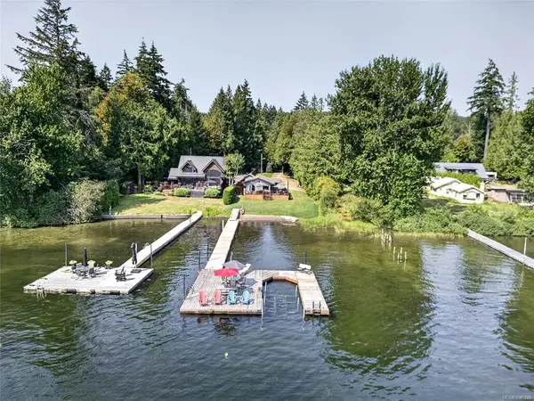 2307 Stevenson Rd, Shawnigan Lake BC V0R 2W0 - 2 bed, 1 bath property for sale in Shawnigan Lake