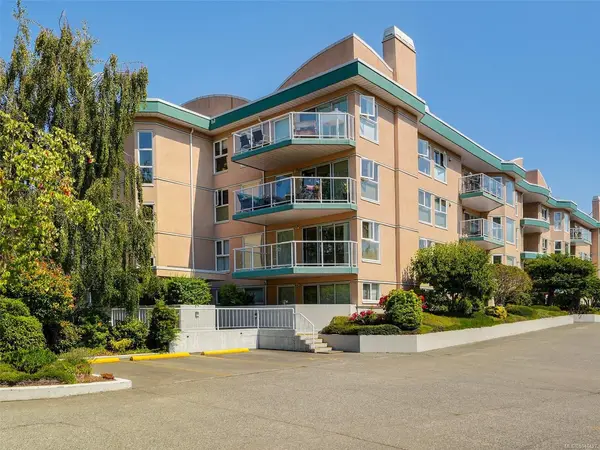 3009 Brittany Dr #305, Langford BC V9B 2N7 - 2 bed, 2 bath property for sale in Langford
