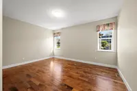 View 32