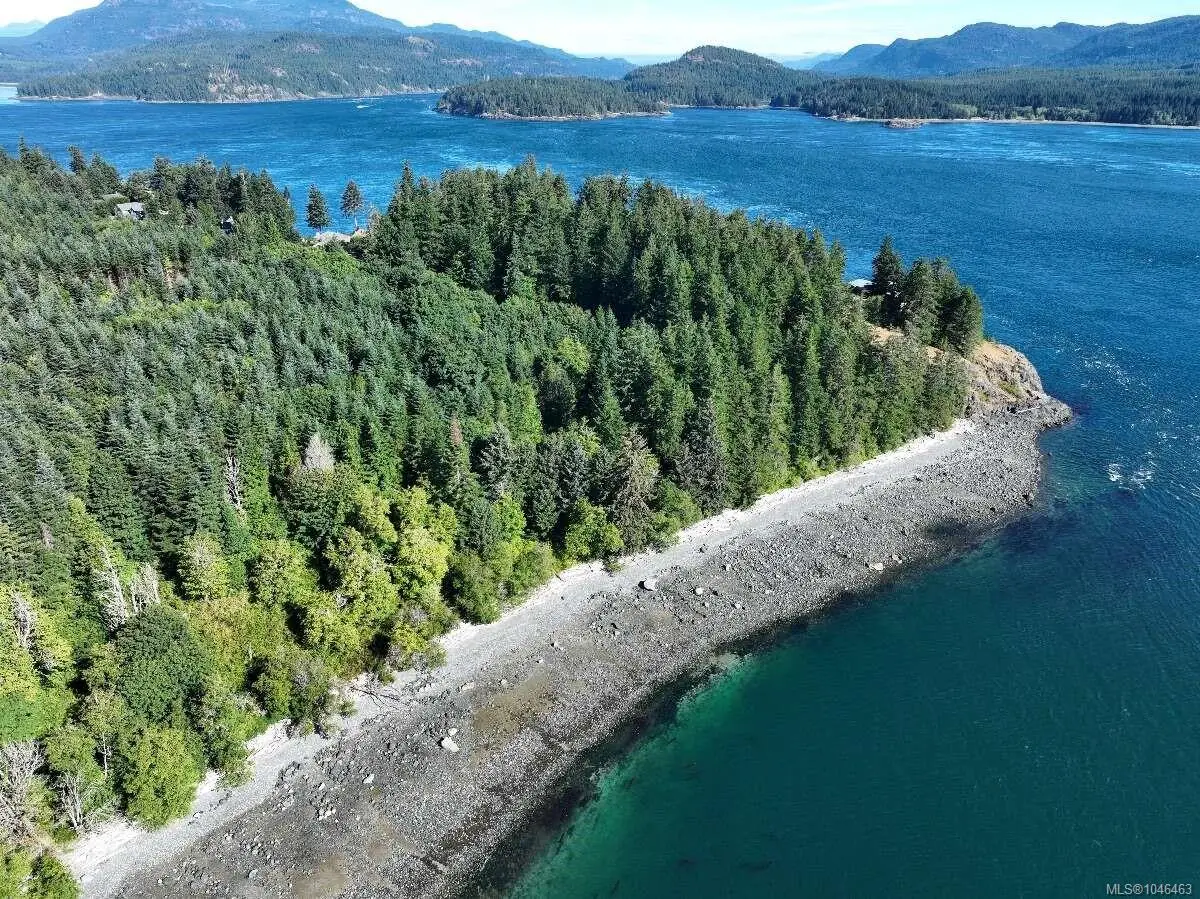 4981 Race Point Rd, Campbell River BC V9H 1N7