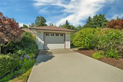 251 McPhedran Rd #24, Campbell River BC V9W 6W5