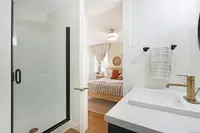 View 16