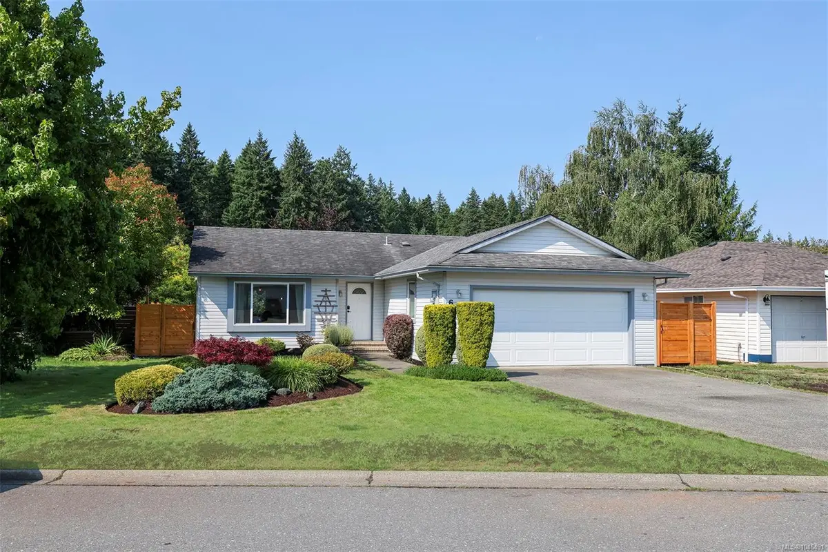 684 Beaver Lodge Rd, Campbell River BC V9H 1R2