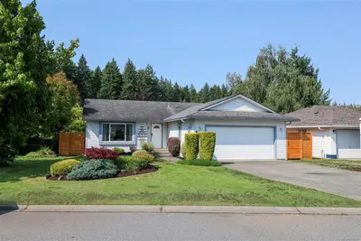 684 Beaver Lodge Rd, Campbell River BC V9H 1R2