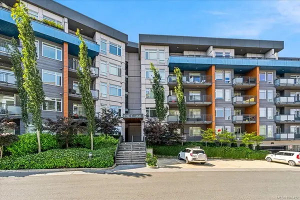 6540 Metral Dr #313, Nanaimo BC V9T 0L8 - 1 bed, 1 bath in Nanaimo