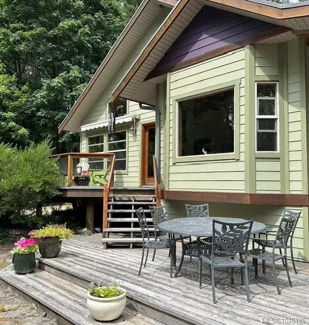 2575 Coho Dr, Gabriola Island BC V0R 1X7