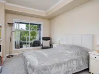 View 16
