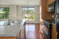 View 10