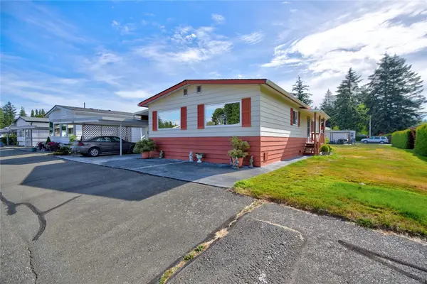 1240 Wilkinson Rd #21, Comox BC V9M 3X8 - 2 bed, 2 bath property for sale in Comox