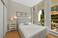 View 10