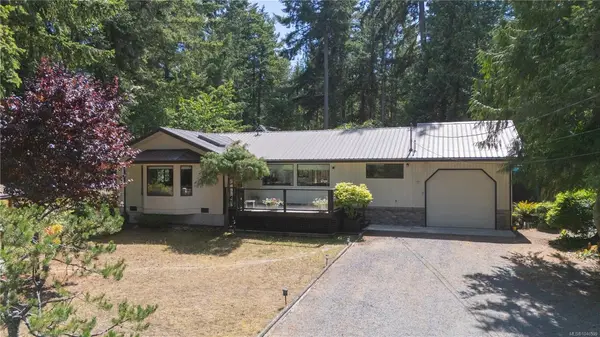 10 Malaspina Dr, Gabriola Island BC V0R 1X1 - 2 bed, 2 bath property for sale in Gabriola Island