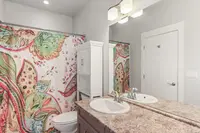 View 32