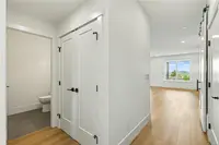 View 16