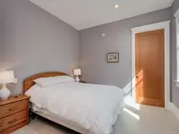 View 32