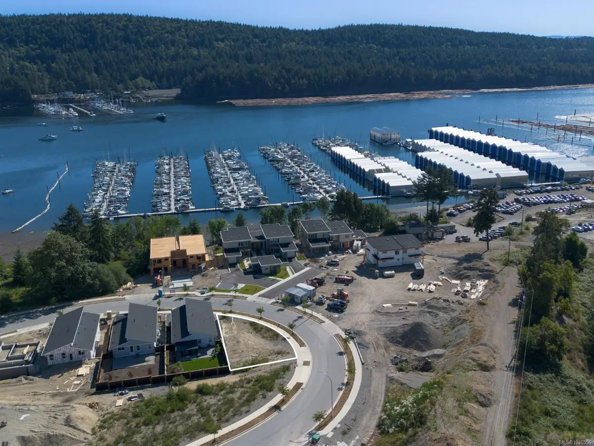 163 Marina View Dr, Ladysmith BC V9G 1K4
