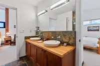 View 25