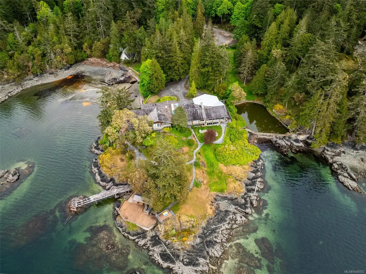 1424 Gillespie Rd, Sooke BC V9Z 0Z2
