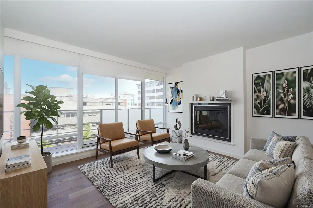 707 Courtney St #608, Victoria BC V8W 0A9