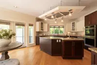 View 10