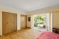 View 16