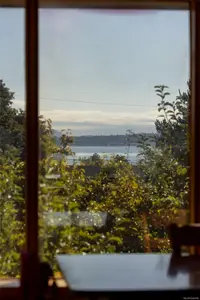 View 10