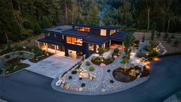 3300 Ferguson Rd, Nanaimo BC V9R 6W8 - 4 bed, 6.0 bath in Nanaimo