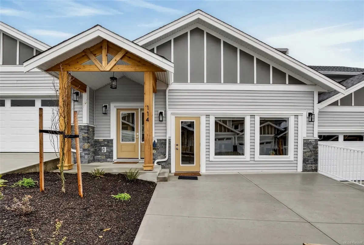3257 Woodrush Dr #114, Duncan BC V9L 0J9