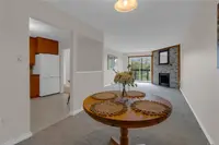 View 25