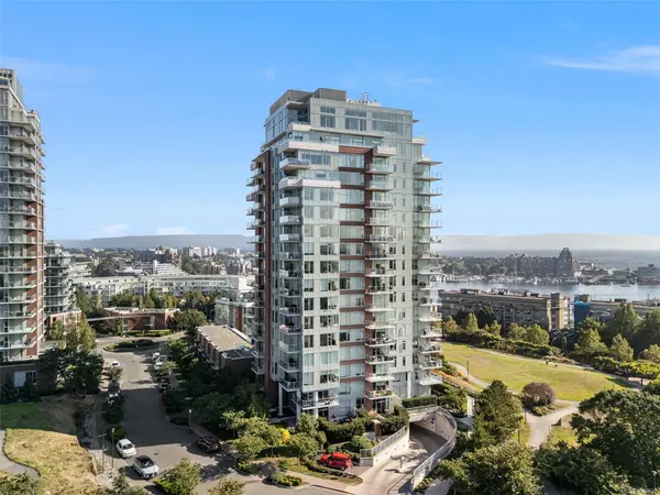 60 Saghalie Rd #605, Victoria BC V9A 0B8 - 2 bed, 2.0 bath in Victoria