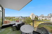 View 8