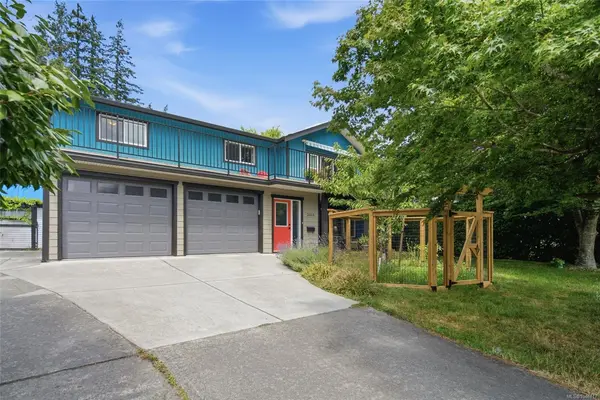 3340 Kite Way, Nanaimo BC V9T 3Z2 - 4 bed, 3.0 bath in Nanaimo