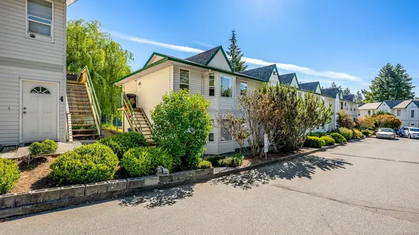 1535 Dingwall Rd #18, Courtenay BC V9N 3S8 - 2 bed, 1 bath property for sale in Courtenay