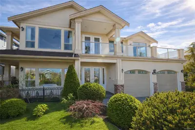 6455 Groveland Dr, Nanaimo BC V9V 1V4