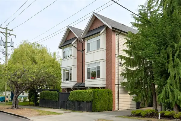 1521 Belcher Ave #4, Victoria BC V8R 4N2 - 2 bed, 3.0 bath in Victoria