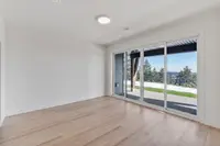 View 24