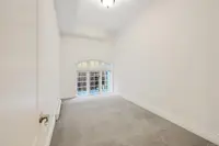 View 16
