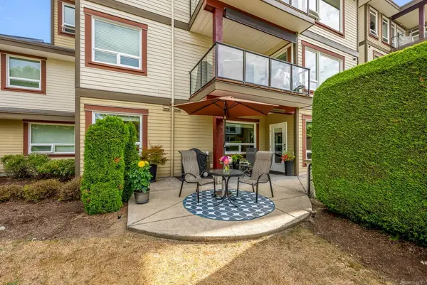 3666 Royal Vista Way #511, Courtenay BC V9N 9X8 - 1 bed, 2 bath property for sale in Courtenay