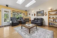 View 10