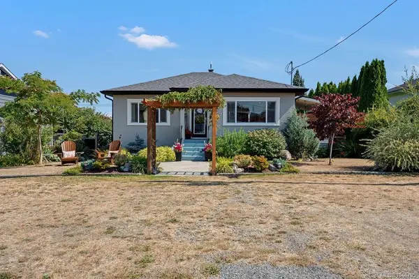 417 White St, Ladysmith BC V9G 1B7 - 4 bed, 2.0 bath in Ladysmith