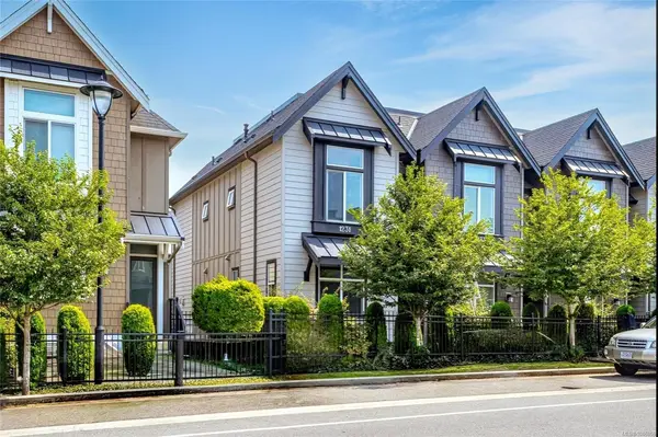 1231 Flint Ave, Langford BC V9B 0T9 - 3 bed, 3 bath property for sale in Langford